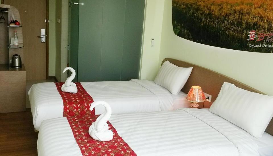 Business Tomang Hotel 3*