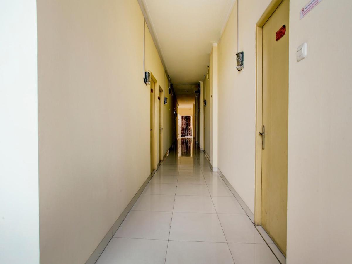Oyo 90141 3a Syariah Hotel 2*