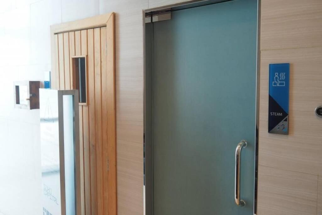 Modern Loft @neo Soho * Jakarta