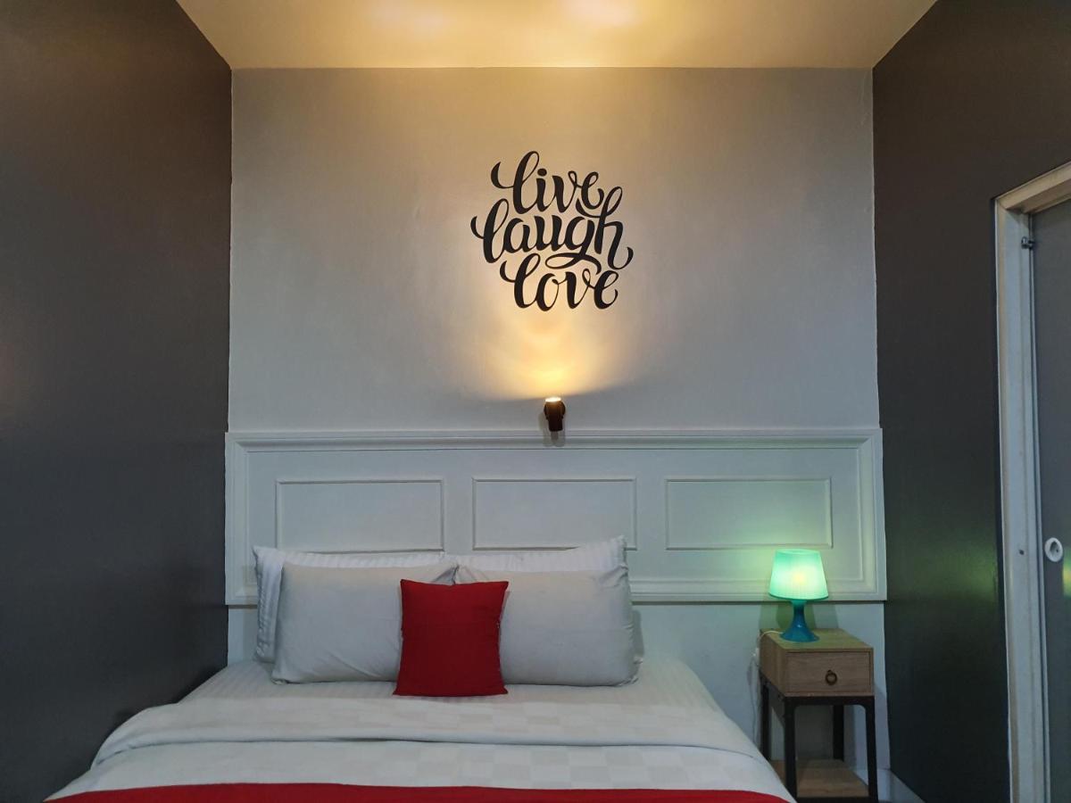 Wow 38 Hotel Jakarta