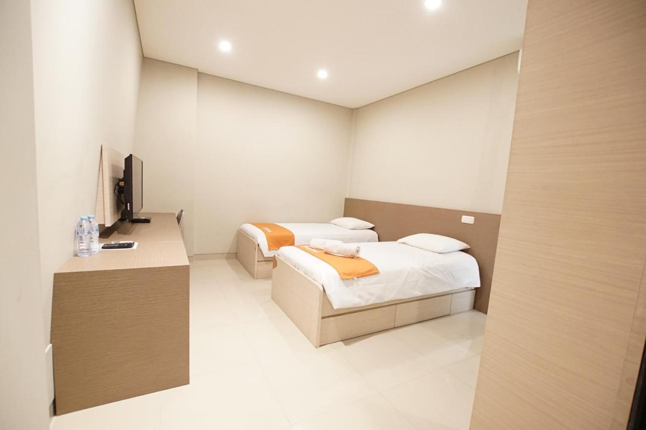 899 Patal Senayan Guest house 5*