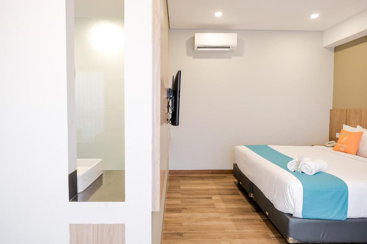 Khách sạn Sans Puri Indah