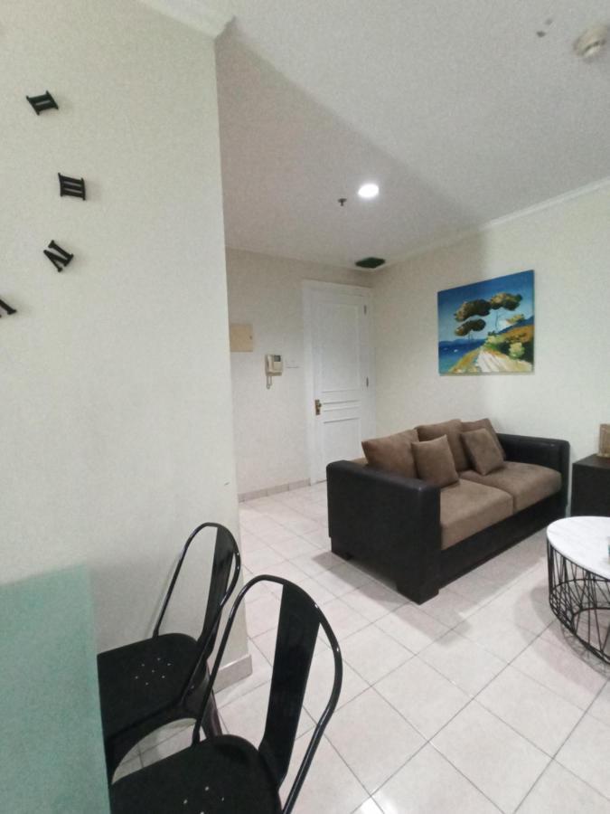Startegis Di Mega Kuningan Apartamento Jacarta