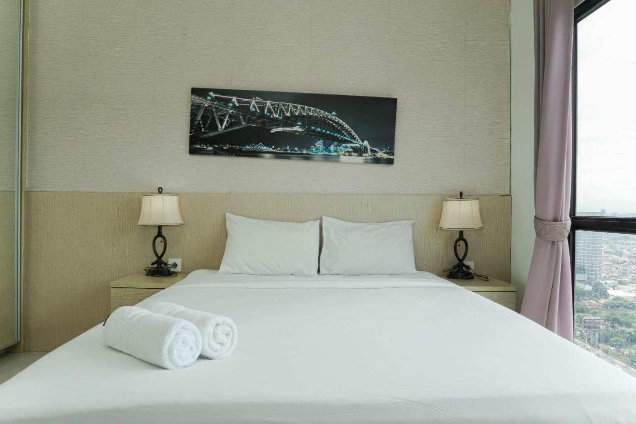 Modern Style 2br At Tamansari Semanggi By Travelio