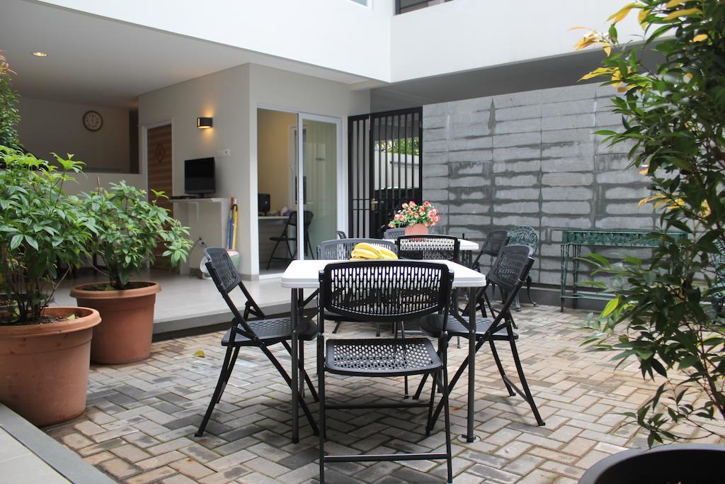 Avia Guest house