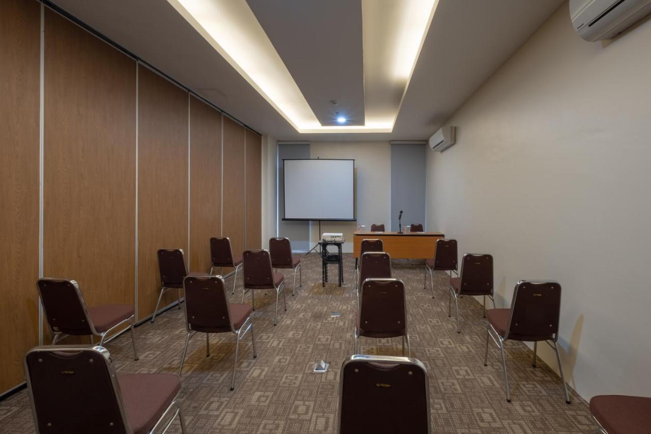 Terraz Tree Hotel Jakarta