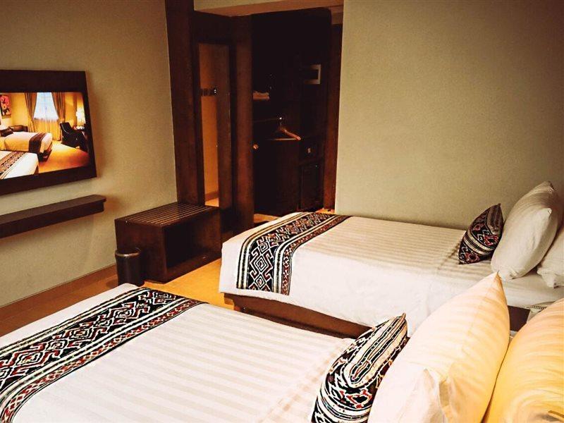 Sotis Kemang, Hotel