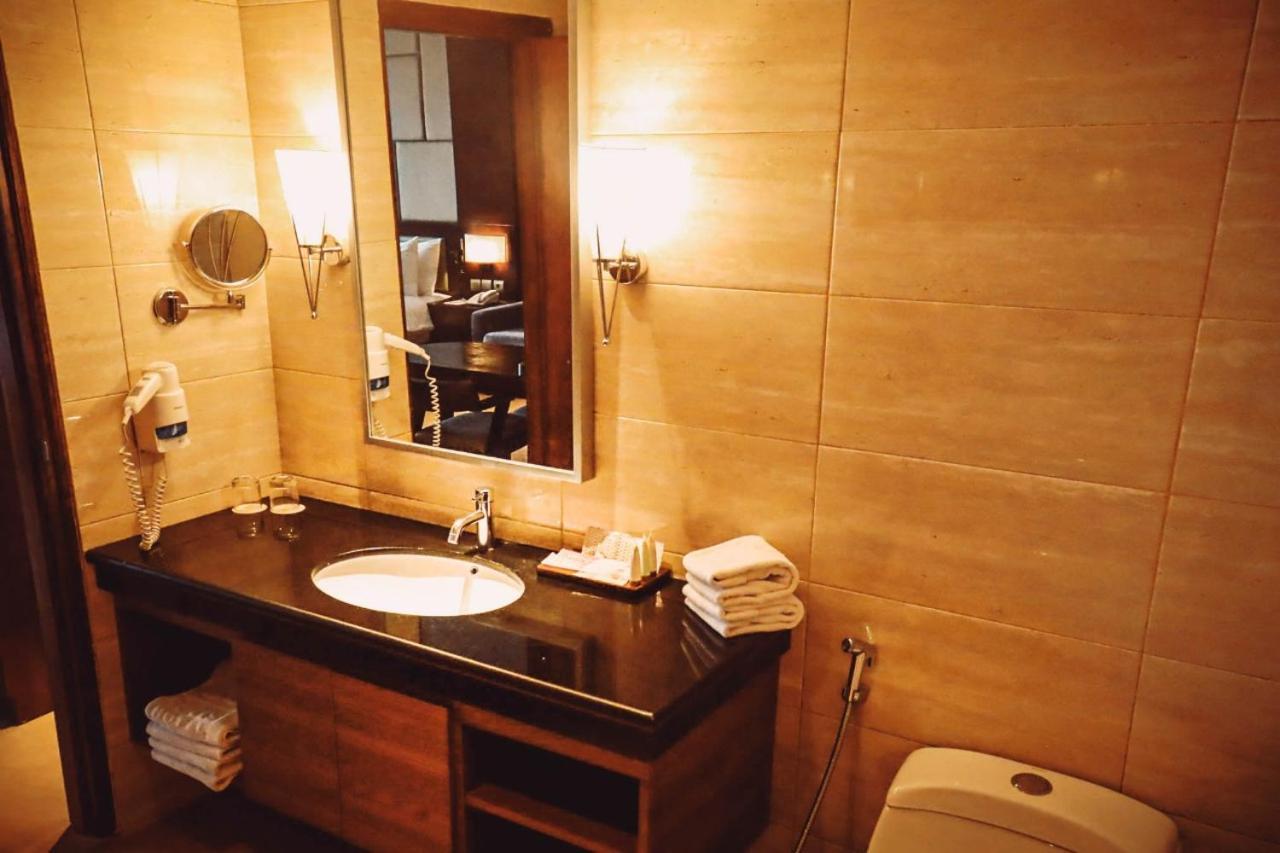 Sotis Kemang, Hotel