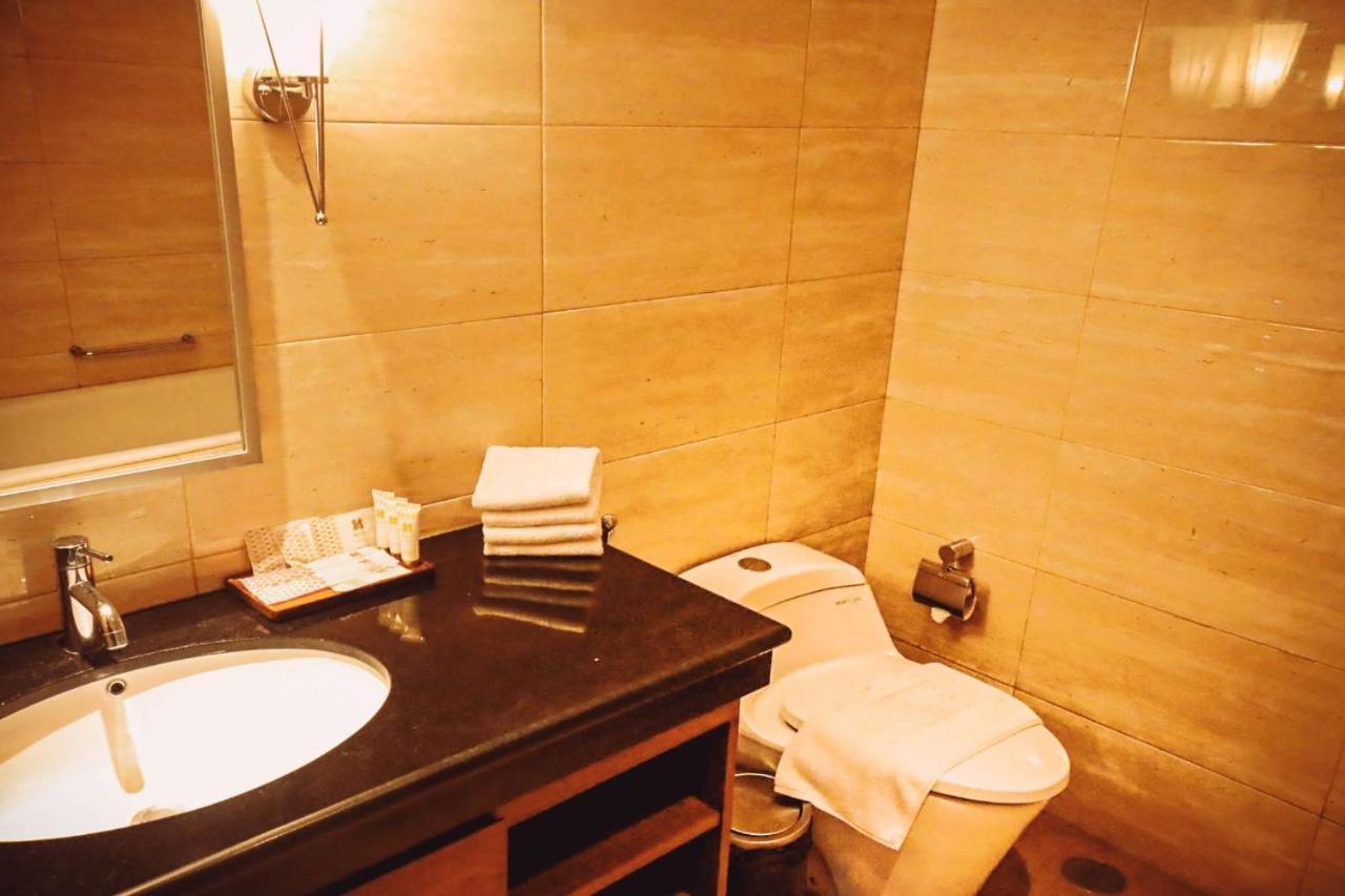 Sotis Kemang, Jakarta