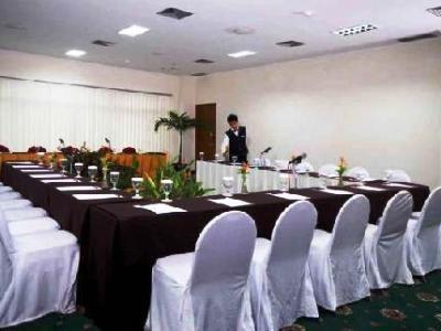 Oasis Amir Hotel Jakarta