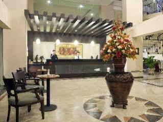 Losari Roxy Hotel 3*