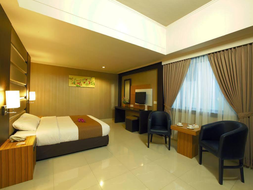 Orchardz Jayakarta Jakarta