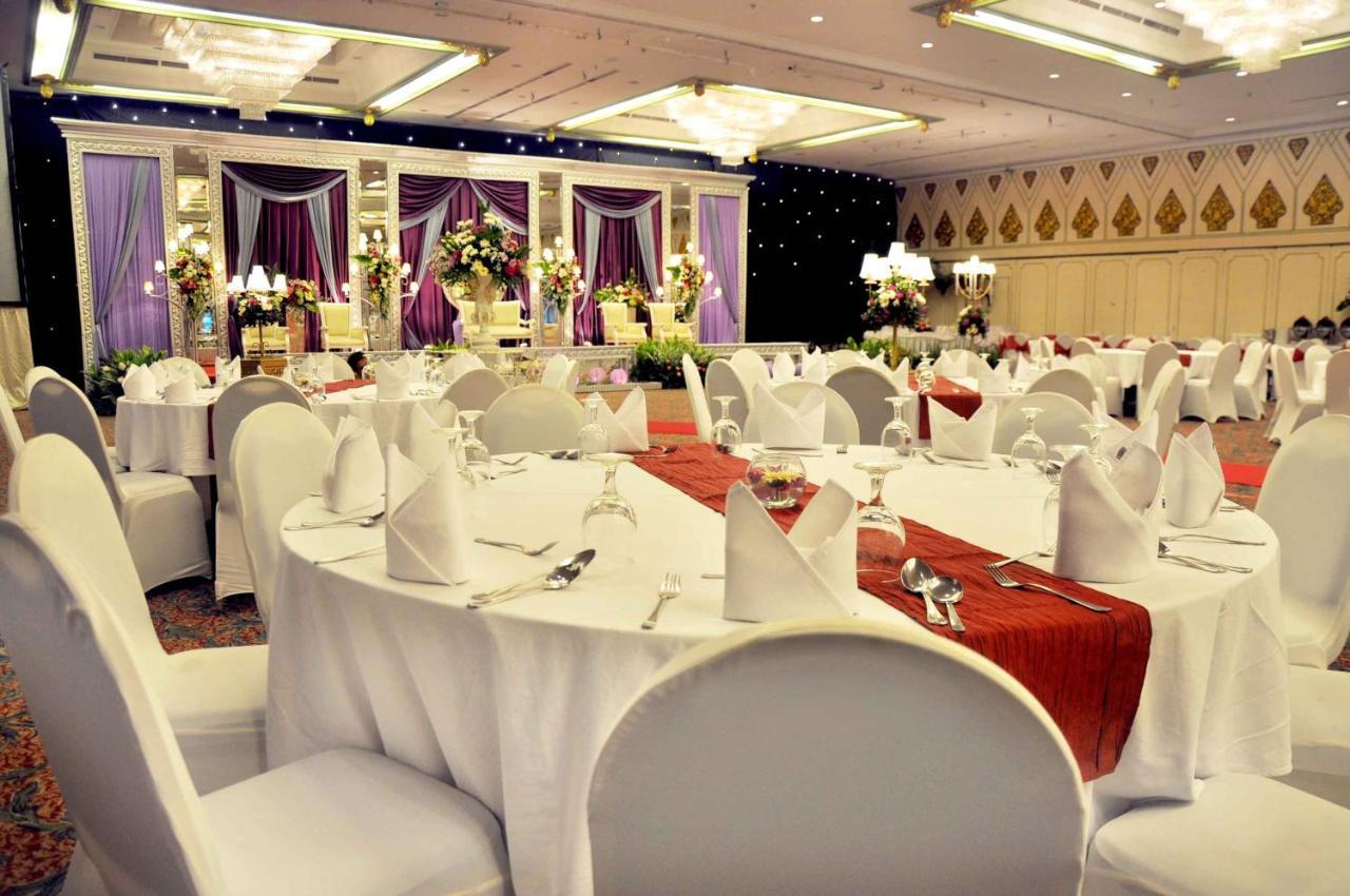 Kartika Chandra Hotel