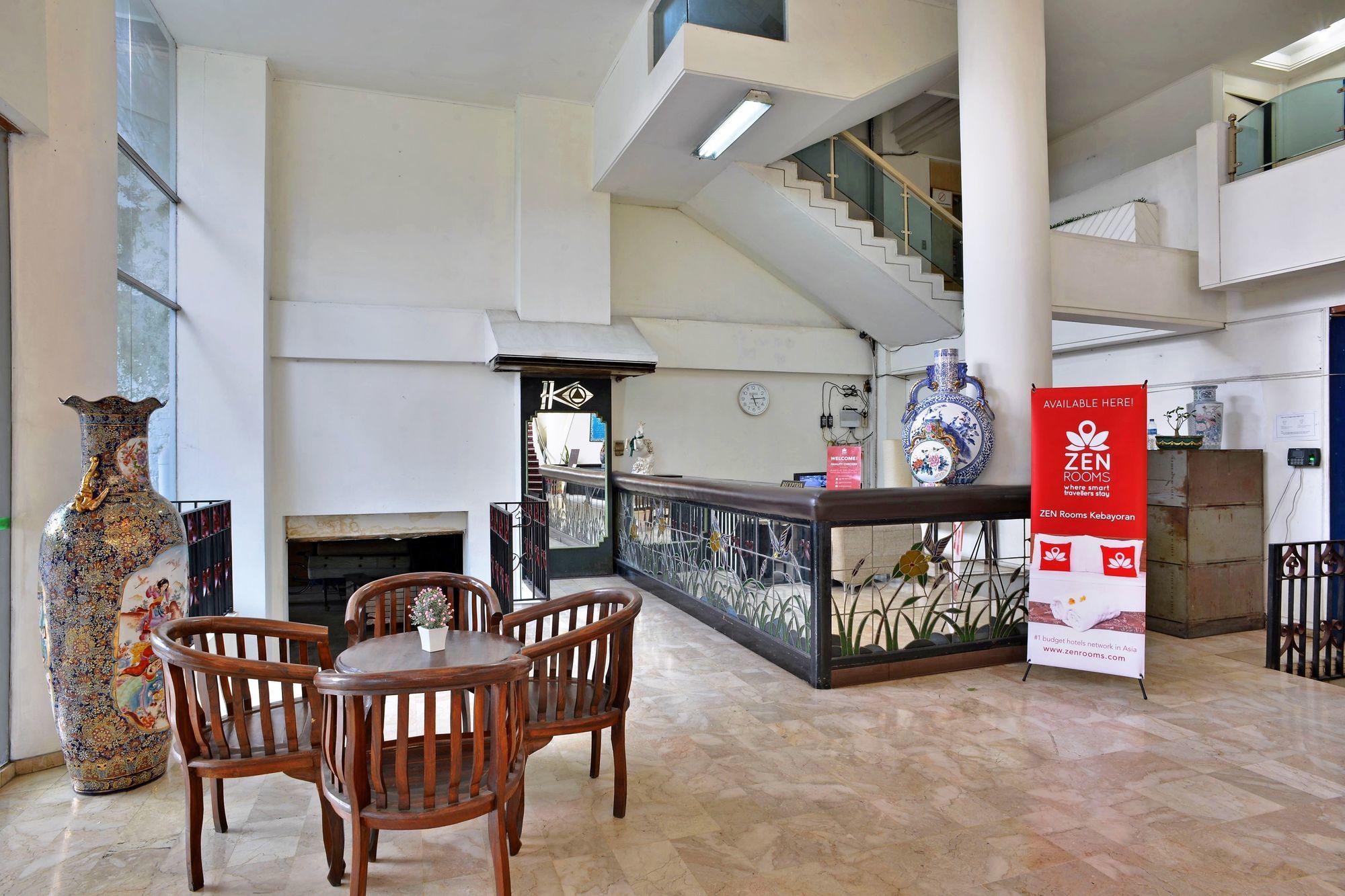 Urbanview Kebayoran Baru Blok S Hotel