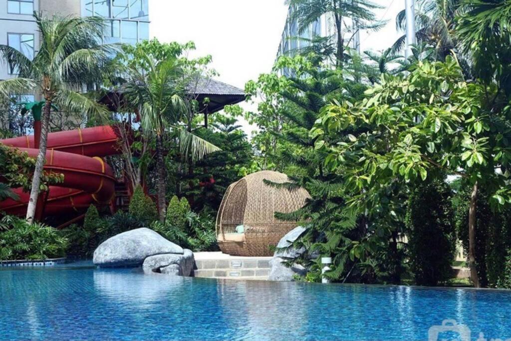 Cozy & Elegant The Mansion Jasmine Tower Capilano *