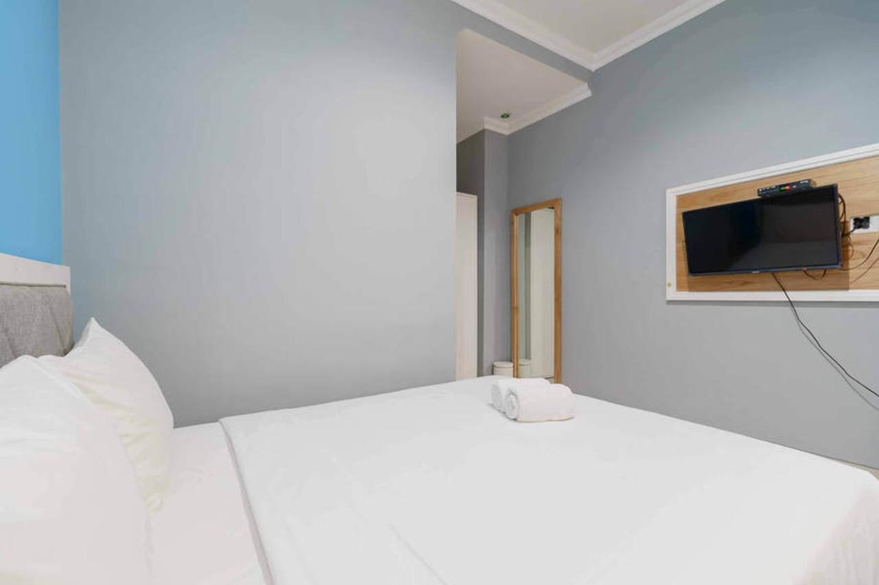 Hotel Kpbd Syariah Mitra Reddoorz 2*