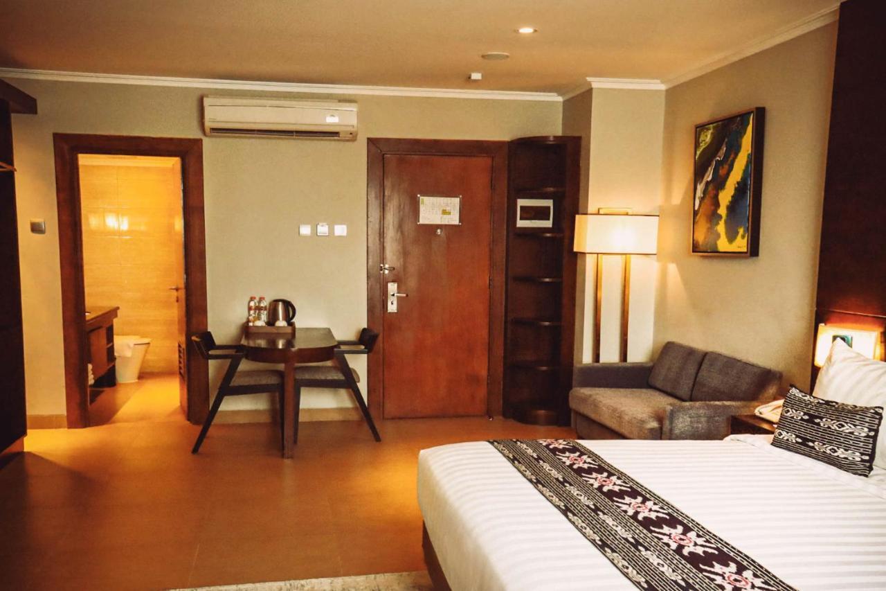 Sotis Kemang, Hotel Jakarta