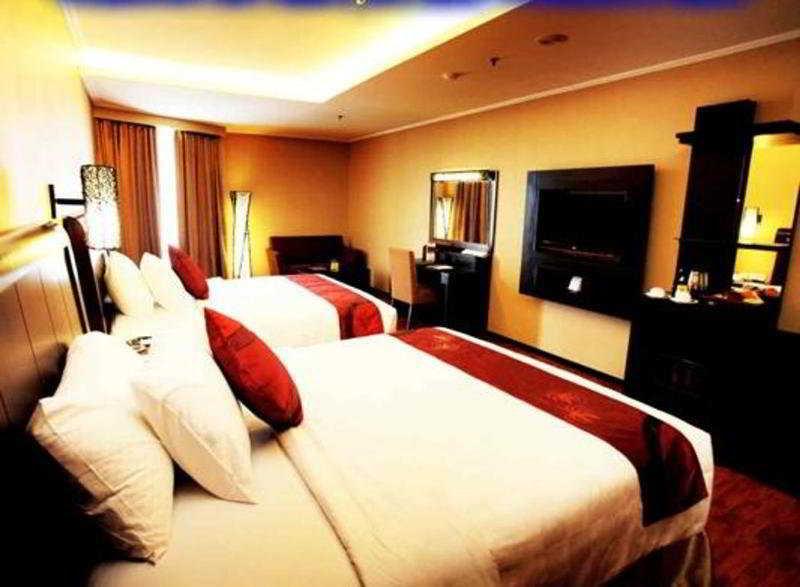 Western Mangga Dua & Hotel Jakarta