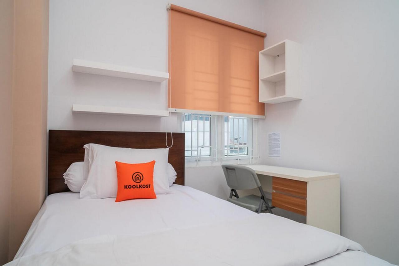 Koolkost Syariah At Jl Danau Towuti Benhil - Minimum 30 Nights Jakarta