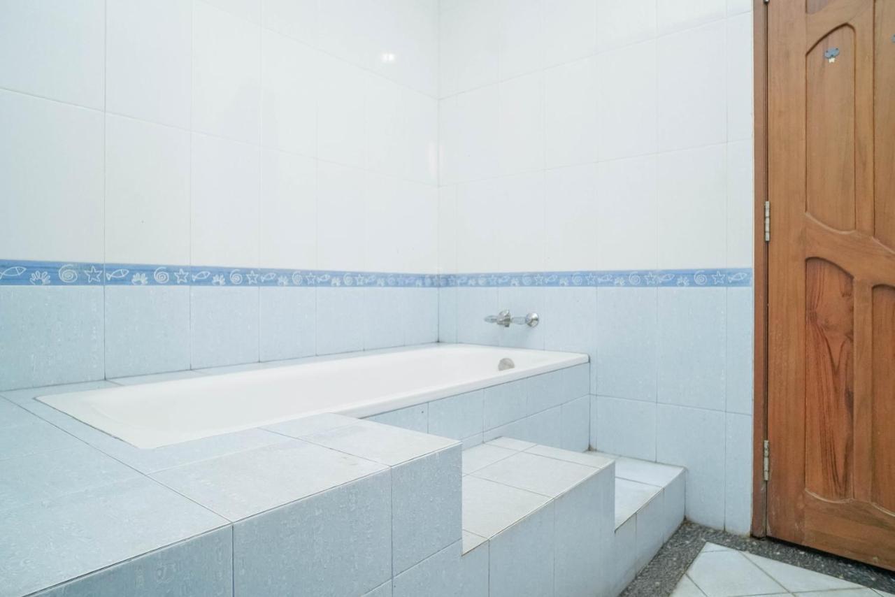 Koolkost Syariah Near Senayan Minimum 3 Nights Hotel *