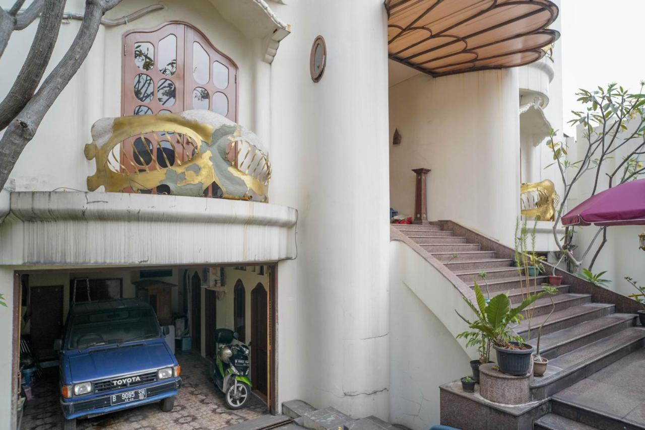 Koolkost Syariah Near Senayan Minimum 3 Nights Hotel *