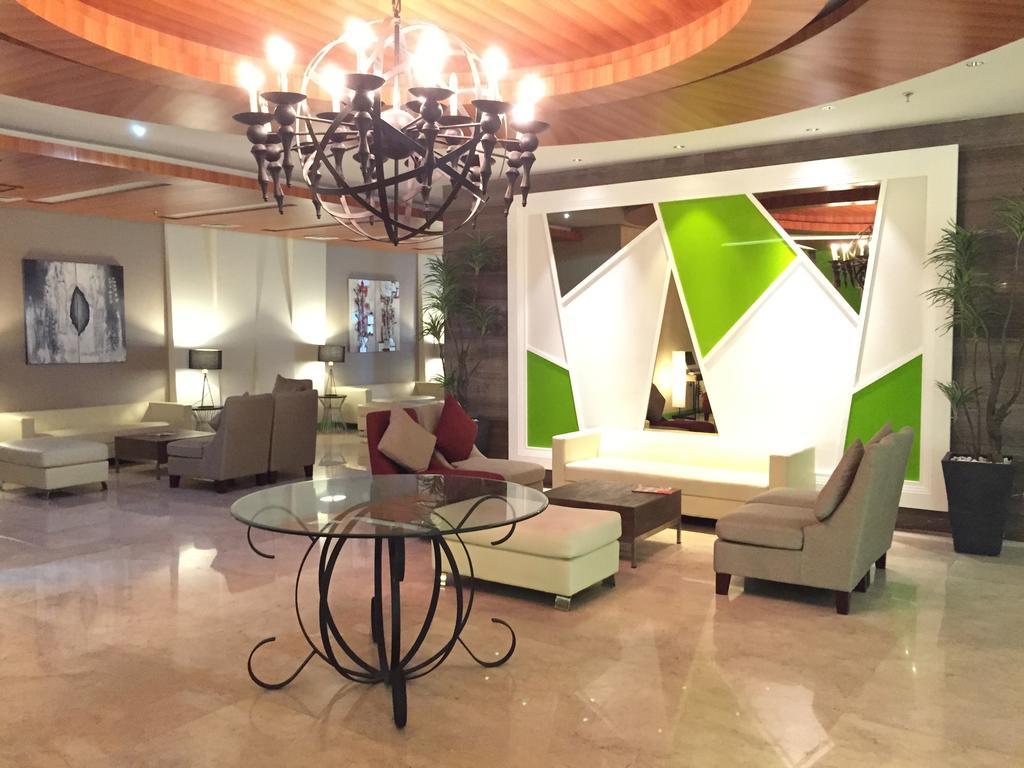 Whiz Prime Kelapa Gading Hotel