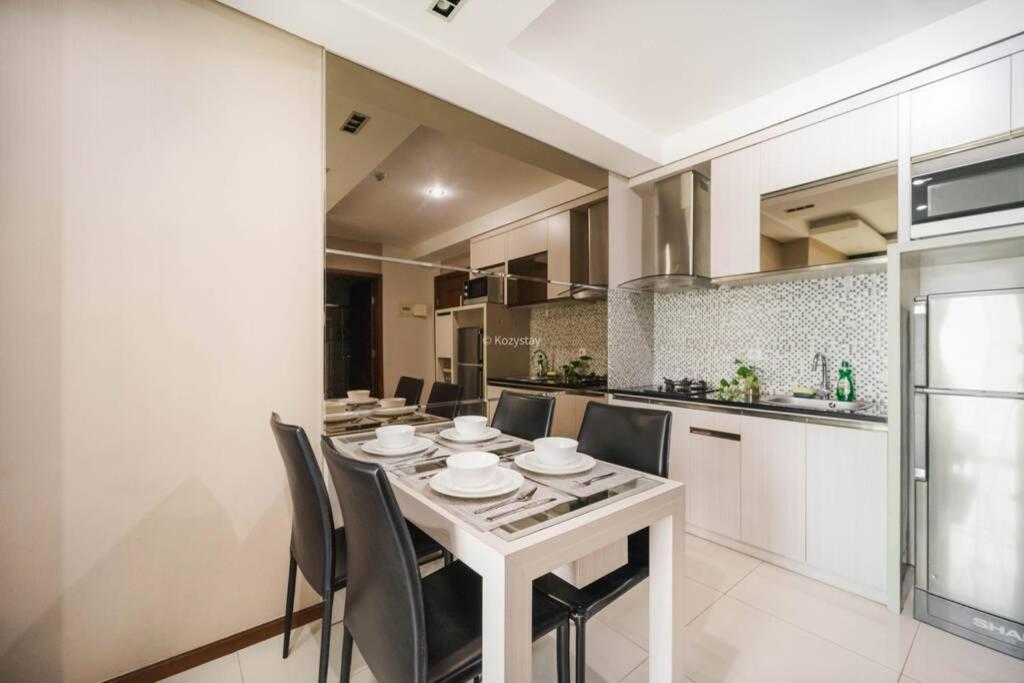 Lilac By Kozystay - Thamrin Apartment Jakarta