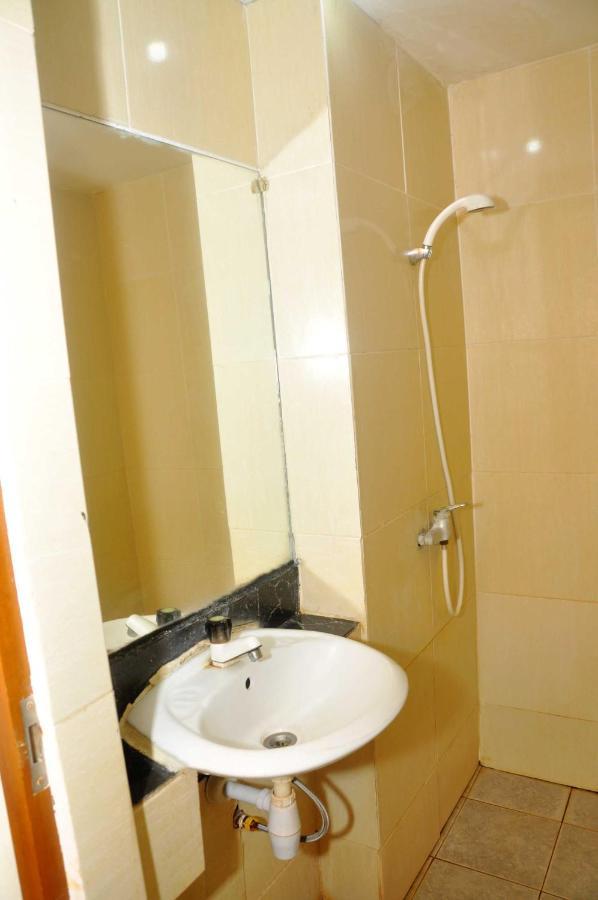Ams Penthouse 2* Jakarta