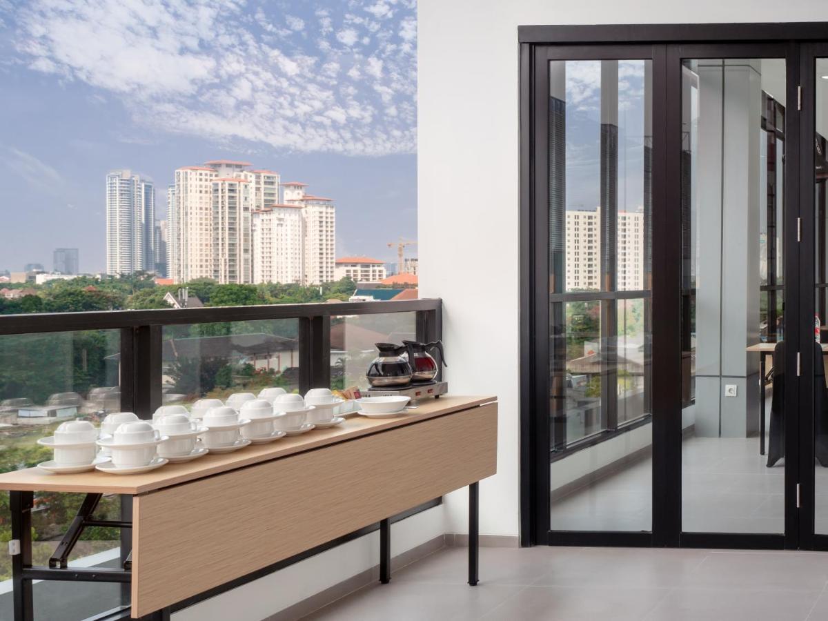 Hotel 88 Blok M By Wh Jakarta