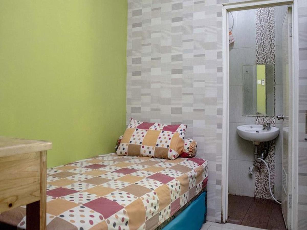 Atap Merah Residence *