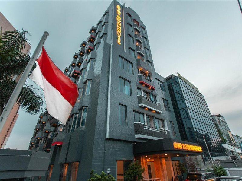 Super Oyo Townhouse 1 Salemba Hotel