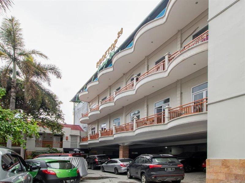 Guest house De 80's Genteng Ijo