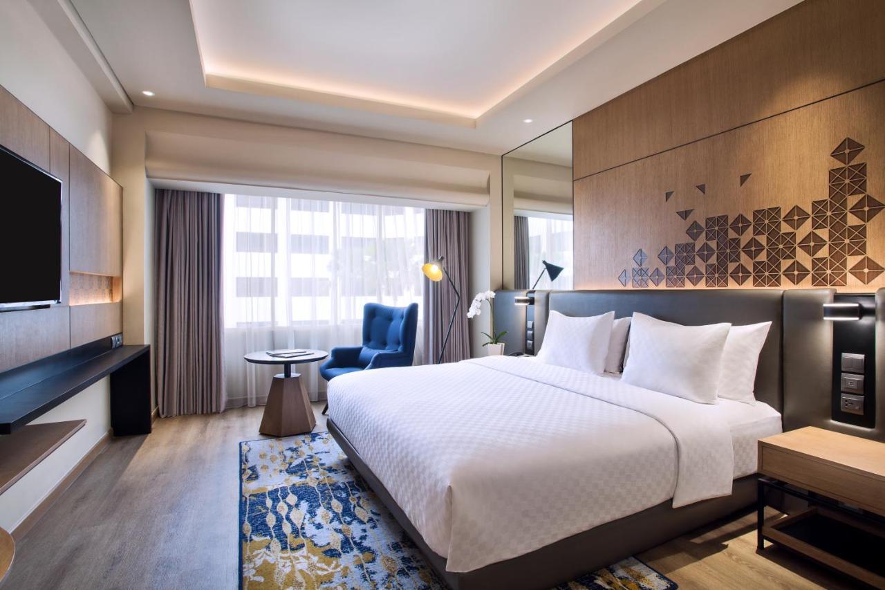 Mercure Batavia 4*