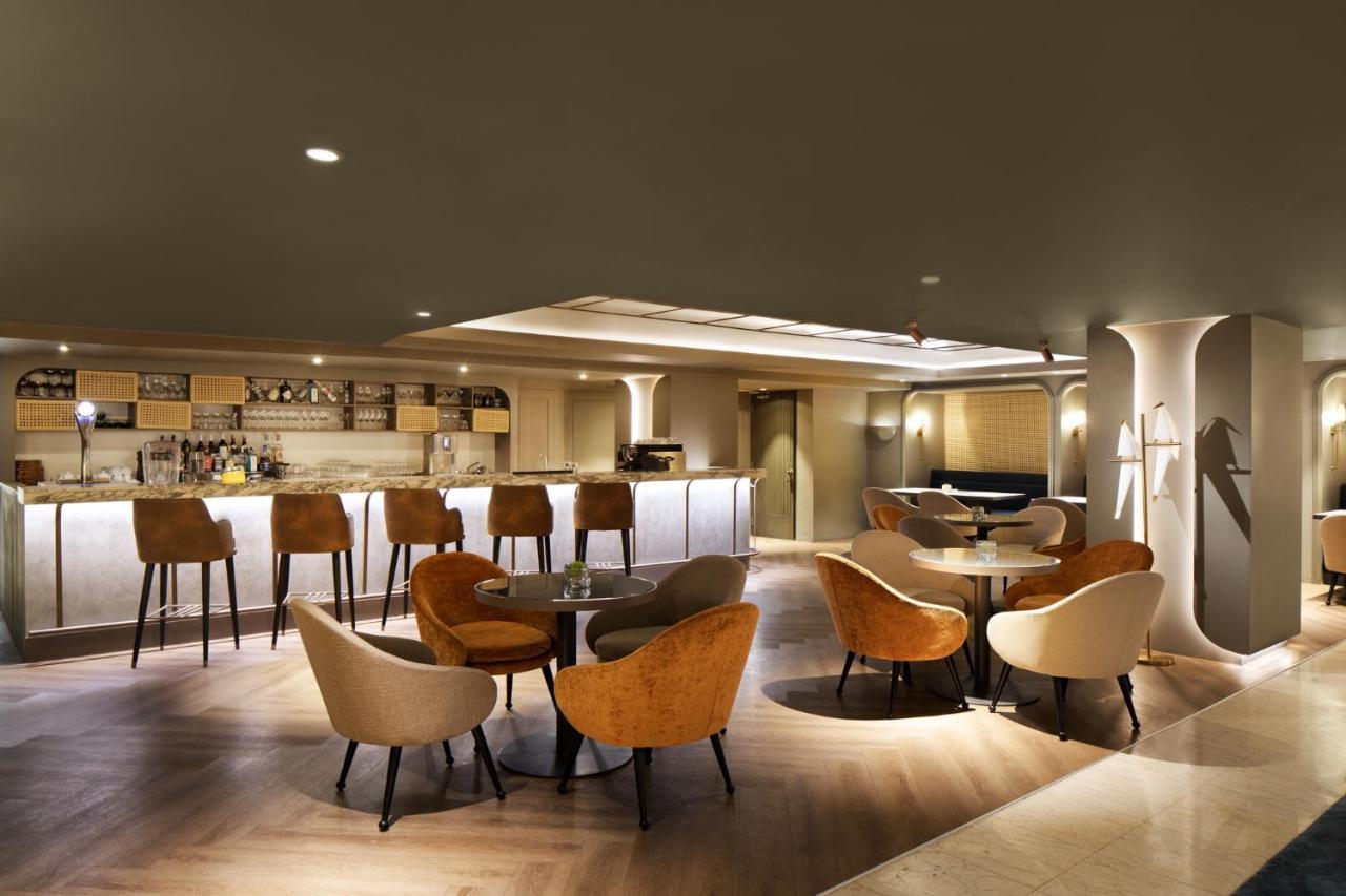 Mercure Batavia Hotel 4*