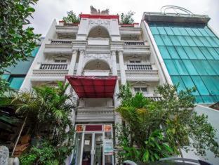Reddoorz @ Guntur Raya Setiabudi Hotel 3*