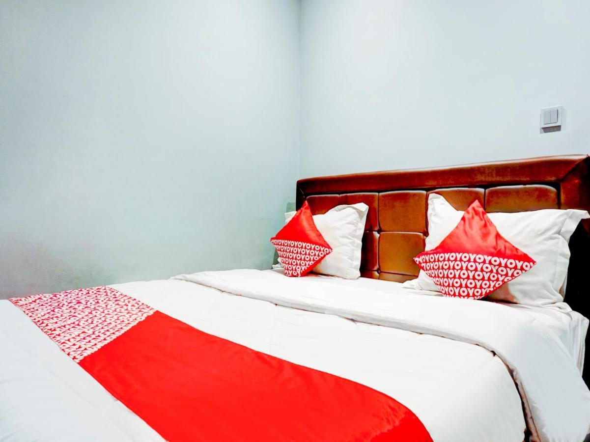 Hotel Oyo 90438 Mampang 34 Jakarta
