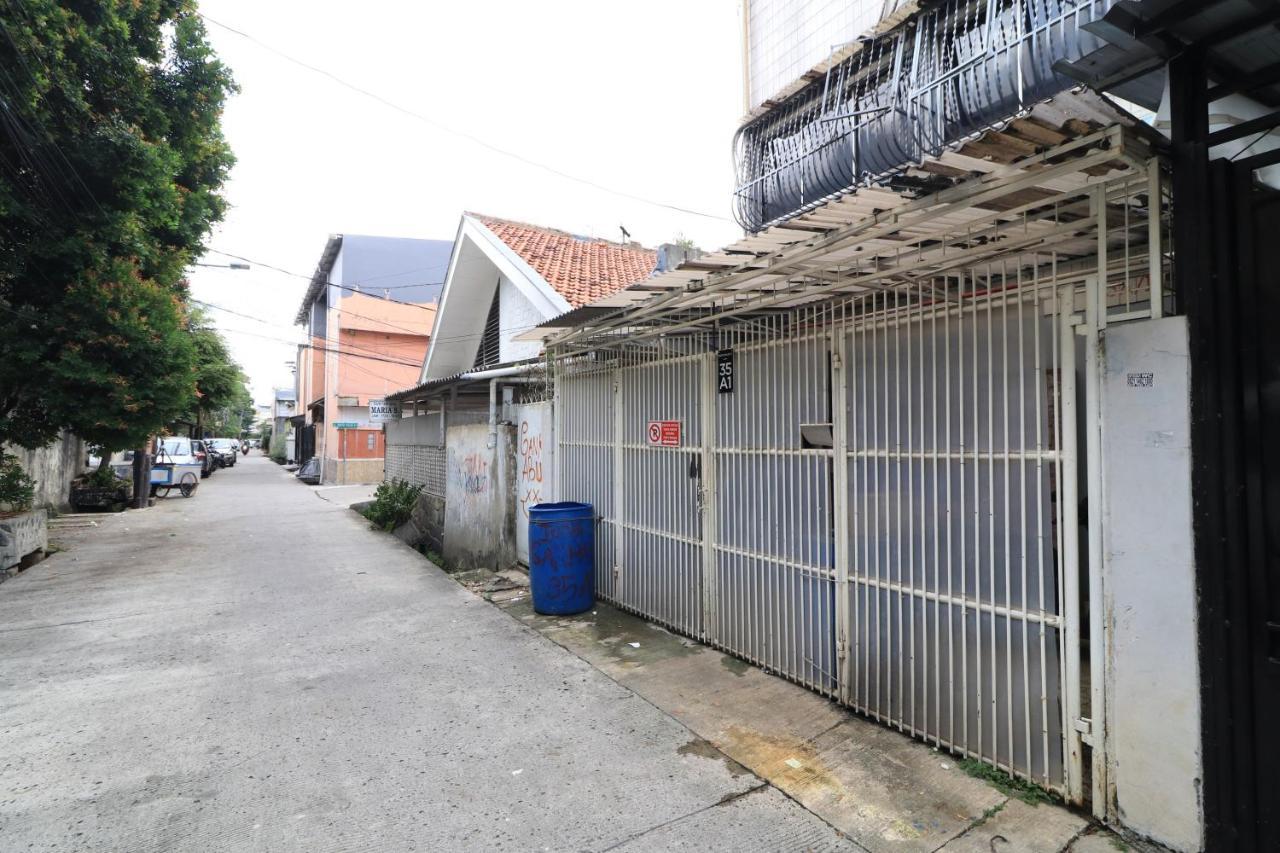 Eiffel Batu Tulis 35a1 - Female Only * Jakarta