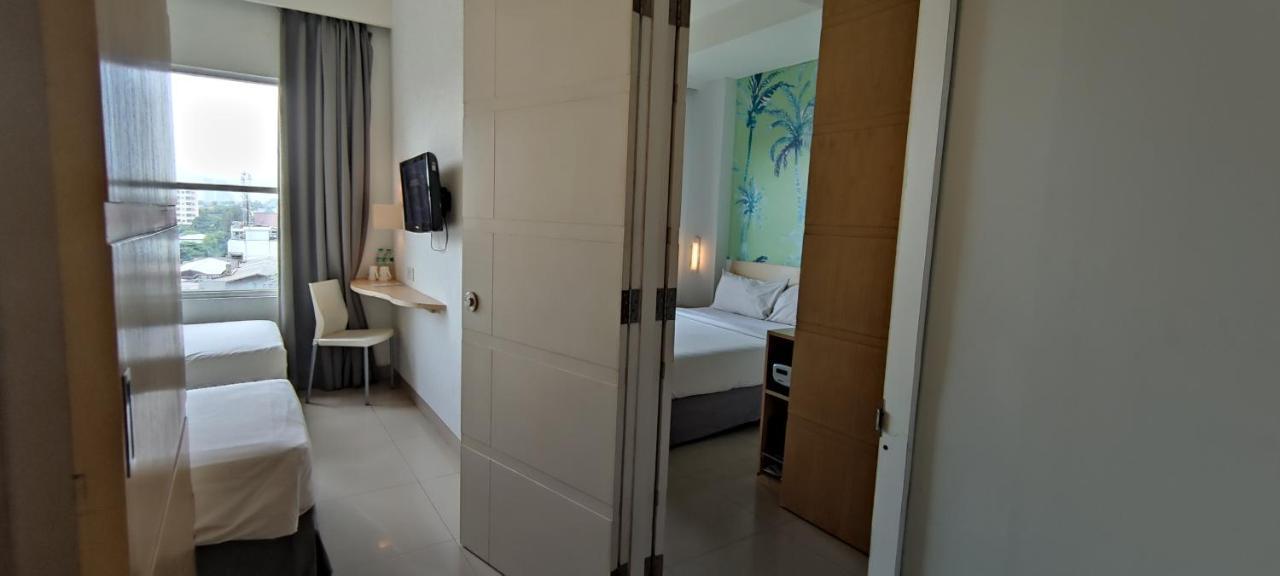 Liberta Kemang Jakarta