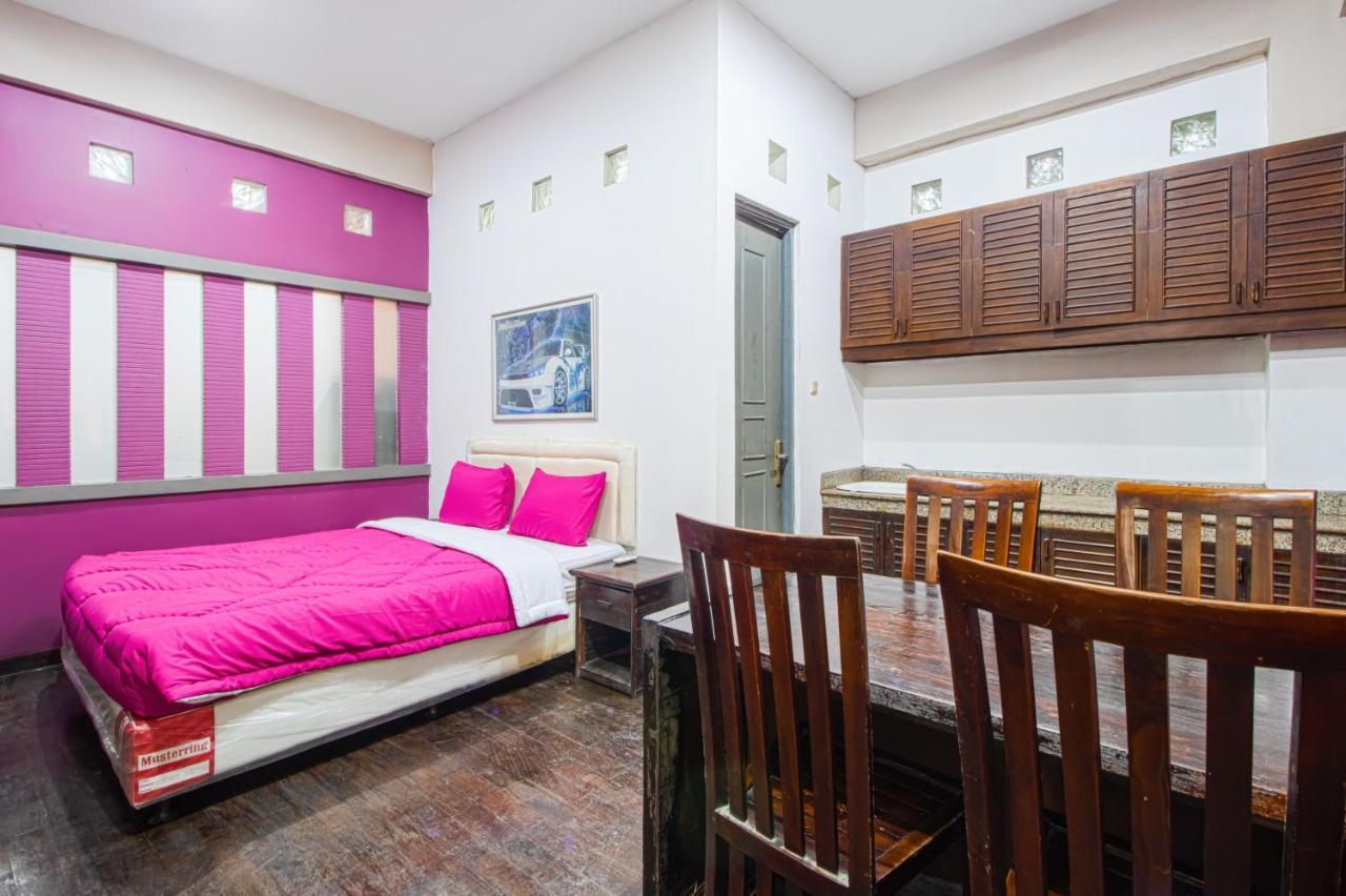 Tobana House Bintaro 3* Jakarta