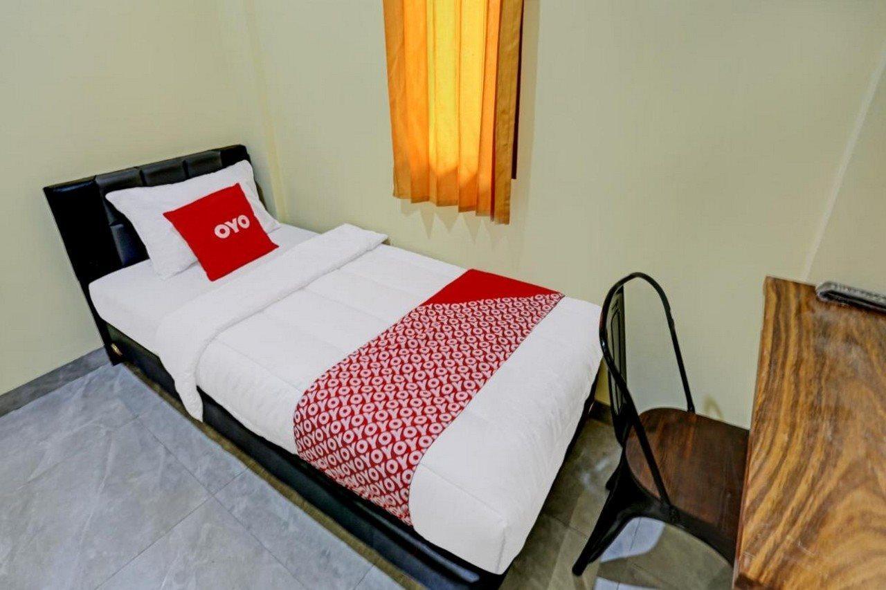 Oyo 90106 Tanah Abang Hotel Jakarta