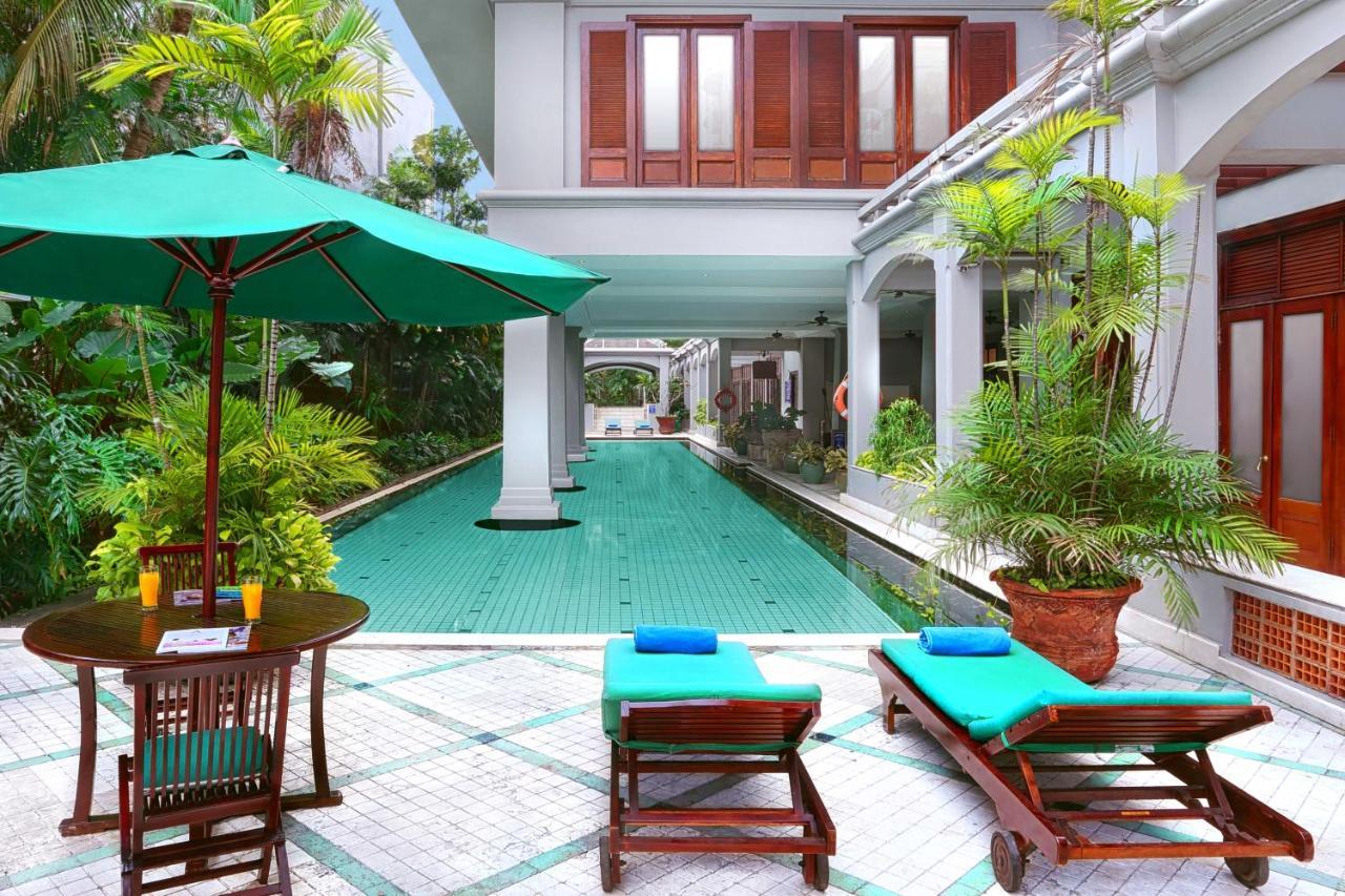 Rasamala & Cendana At Menteng Apartment *