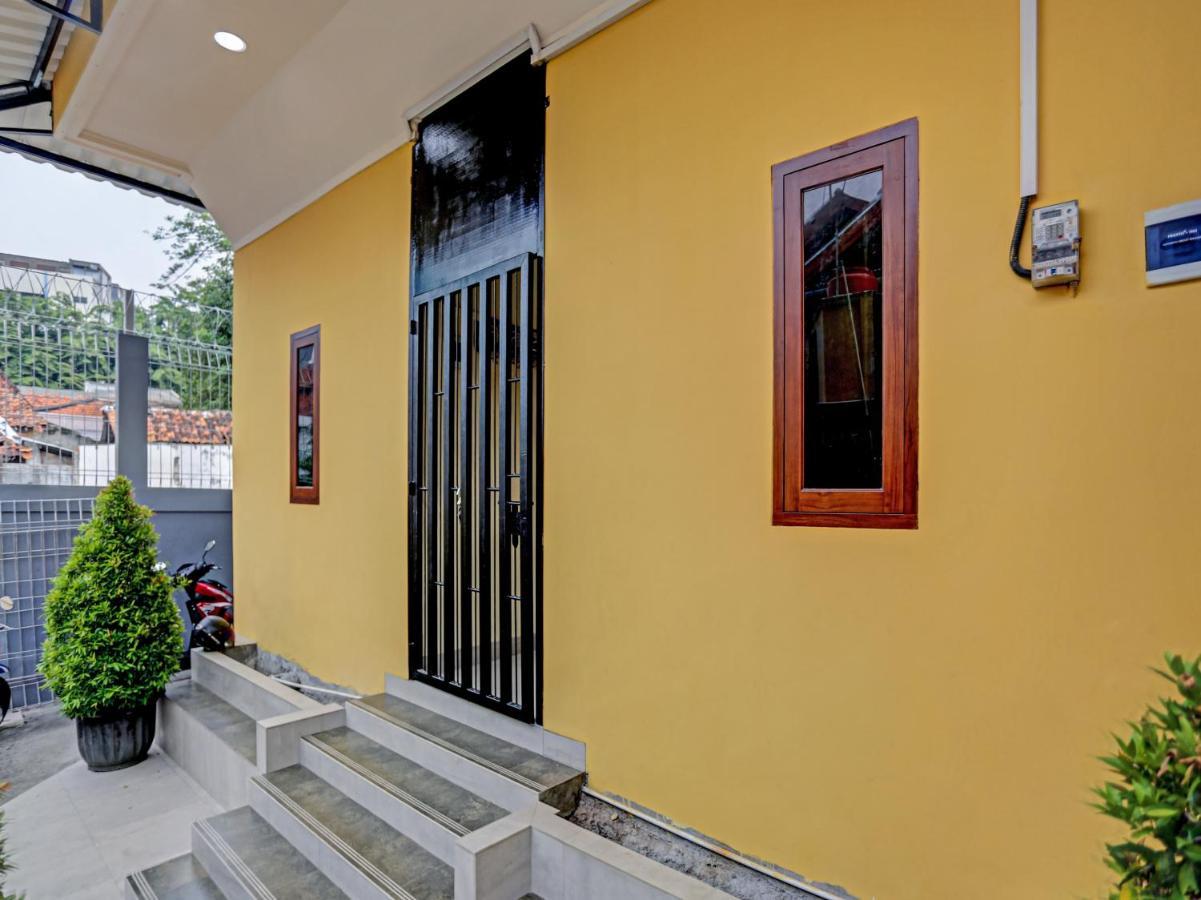 Oyo 90106 Tanah Abang 2* Jakarta