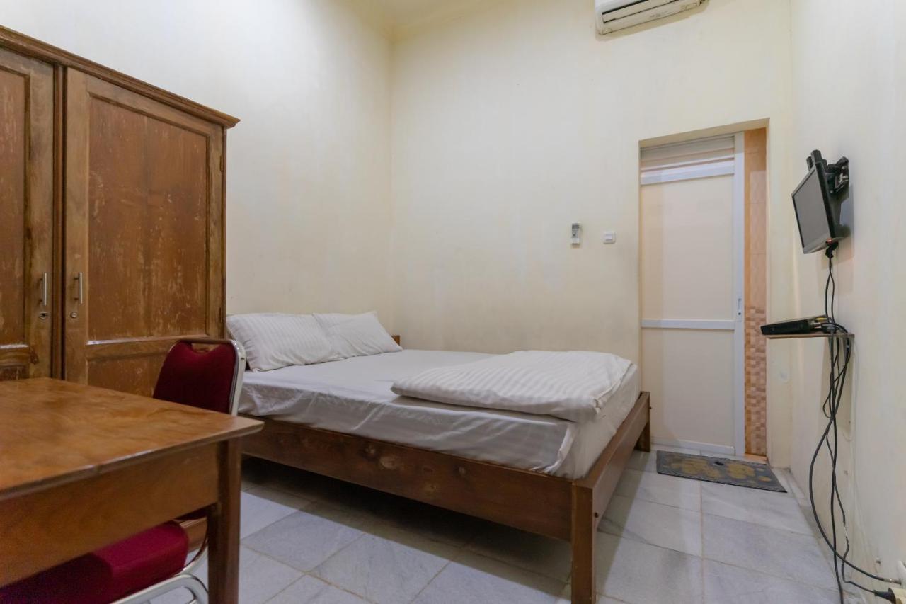 Kebon Kacang Residence RedPartner