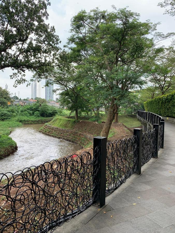 Apartment Empire Tower - Lippo Residences Kemang Village - Jakarta