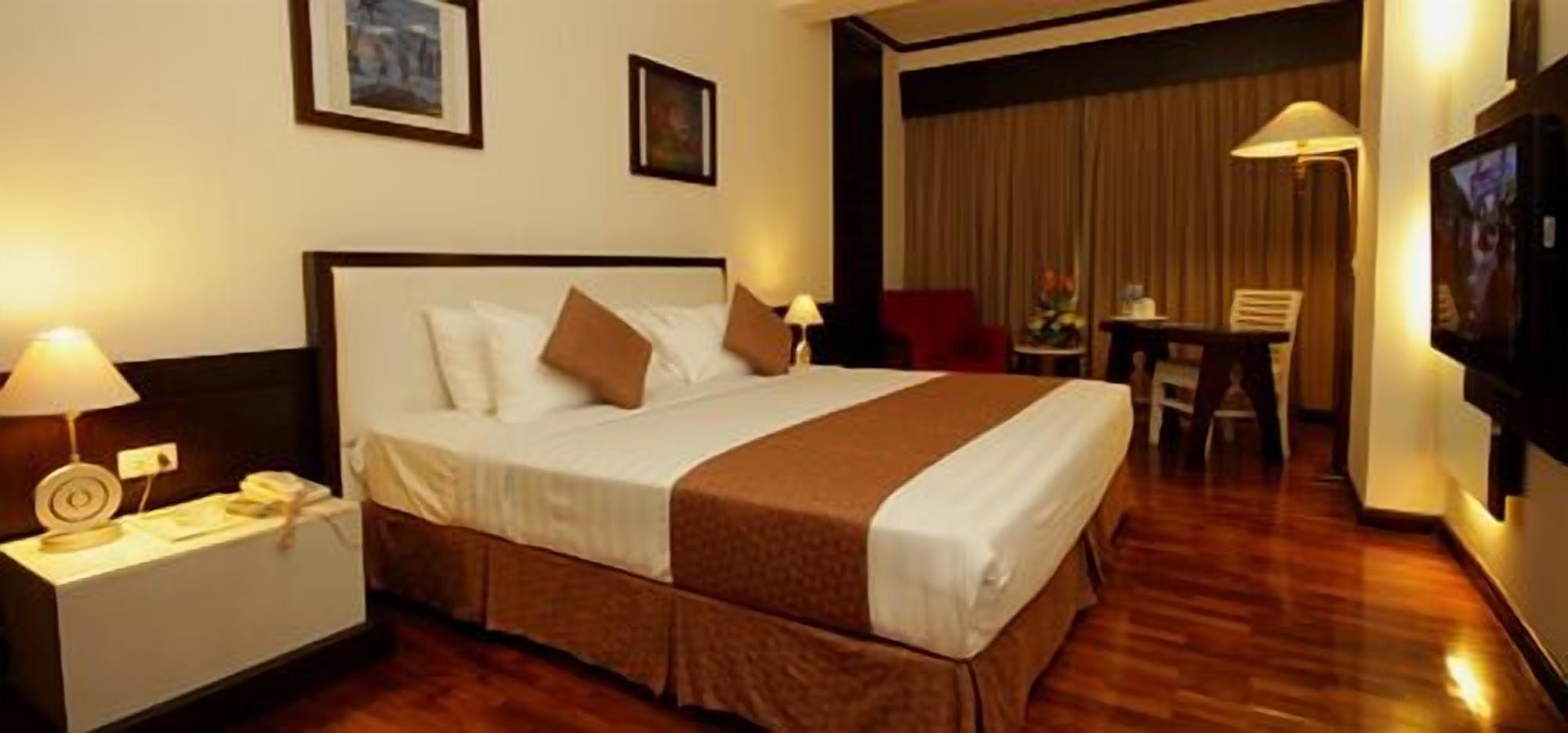 Hotel Maharadja Jakarta