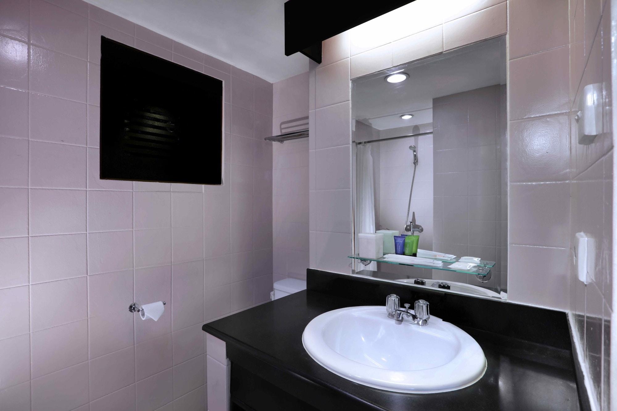 Horison Ultima & Residences Rasuna 4* Jakarta