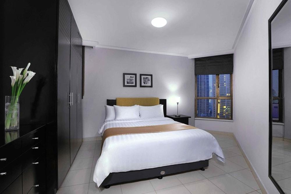 Horison Ultima & Residences Rasuna Aparthotel 4*