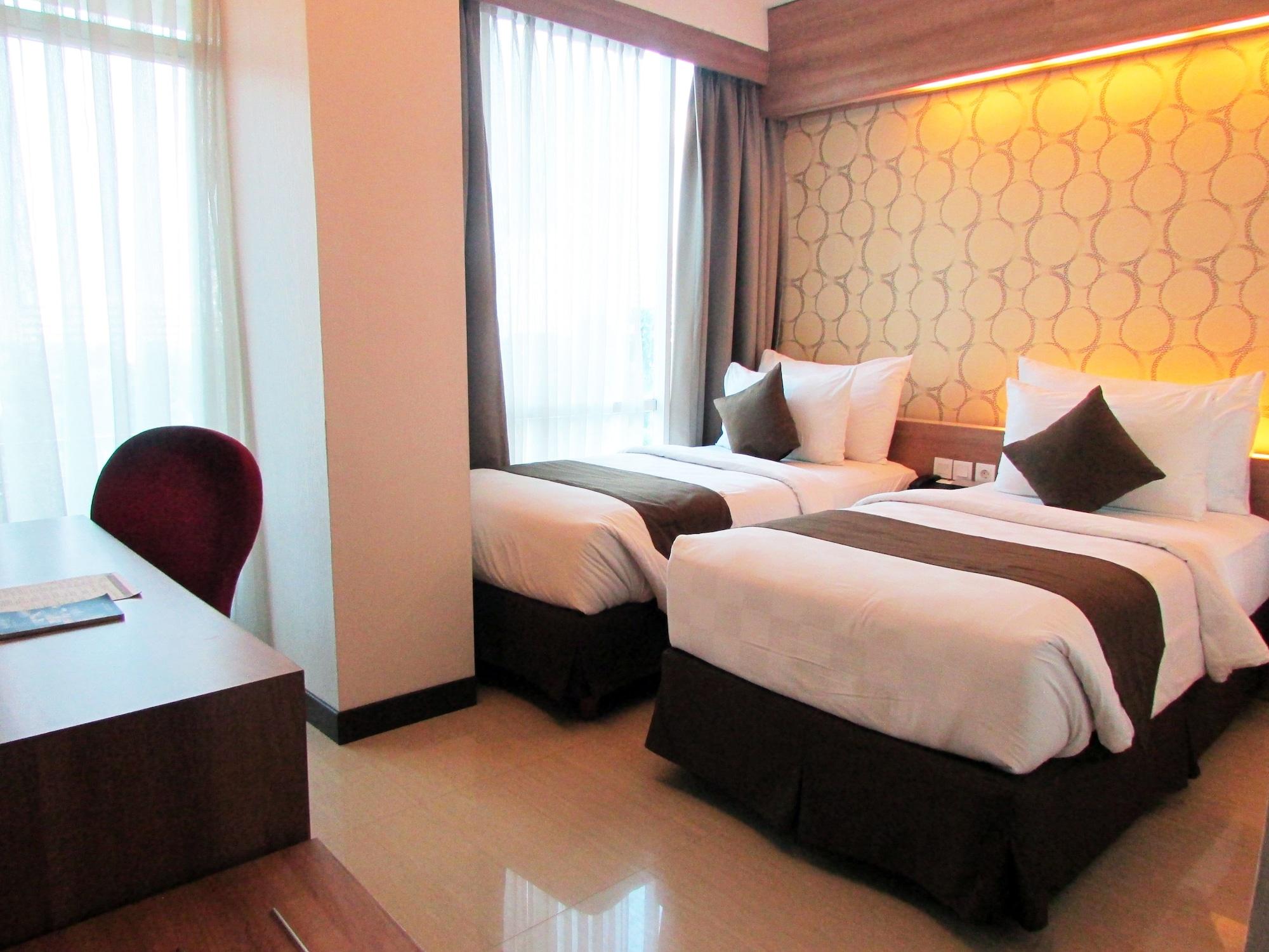 Hotel Gp Mega Kuningan 3*