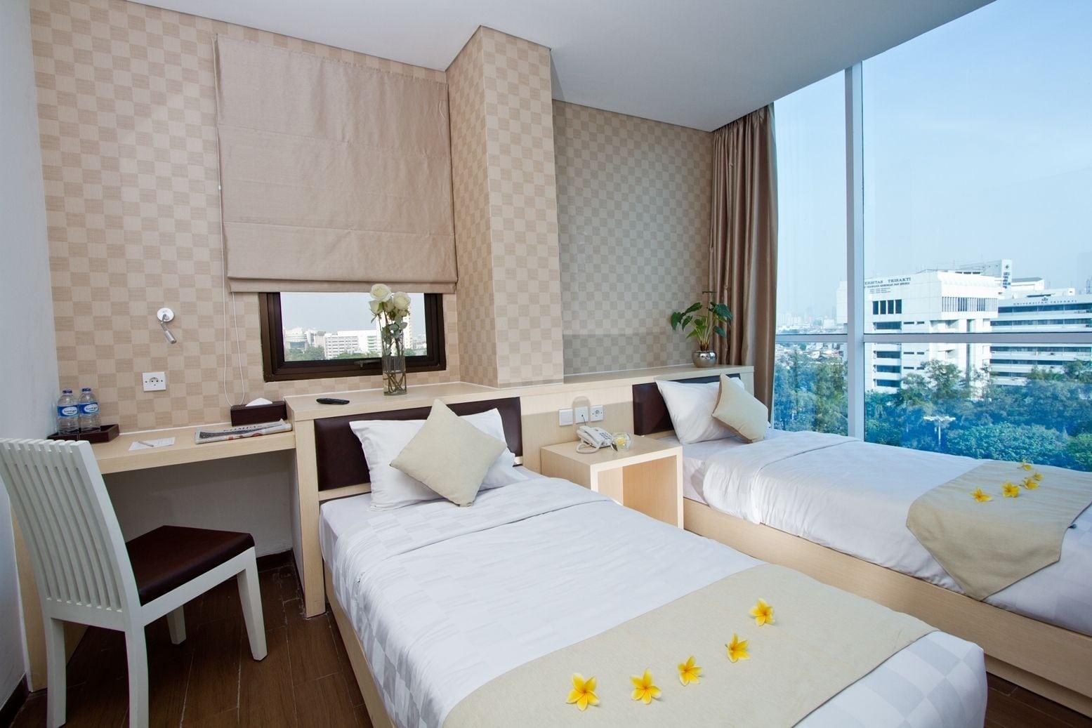 88 Grogol By Wh Hotel 2*