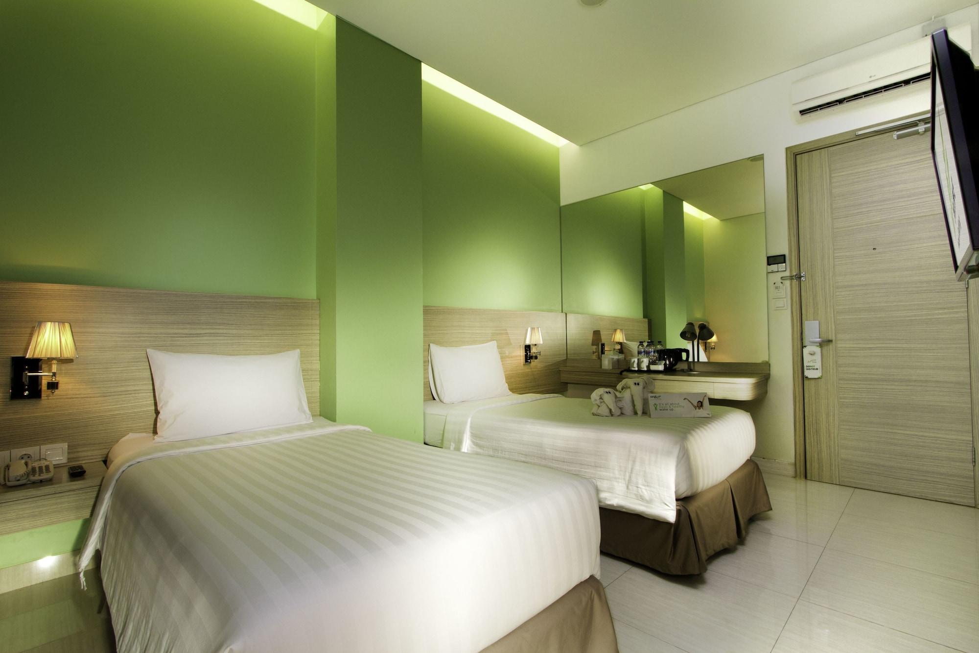 Hotel Whiz Prime Kelapa Gading Jakarta